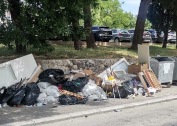 Split se guši u glomaznom otpadu: Čistoća objavila prizor iz Šimićeve i poslala ozbiljno upozorenje građanima