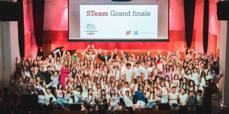Splitski osnovnoškolci oduševili kreativnim STEM projektima