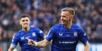 Sportske novosti – Hrvatska igra, Dinamo kreće u akciju: Dolaze ‘B pojačanja’, stigla i komična ponuda za Stojkovića!