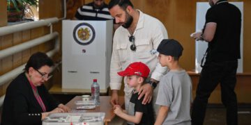 Što se događa u Armeniji nakon ključnih parlamentarnih izbora? — RT Rusija i bivši Sovjetski Savez