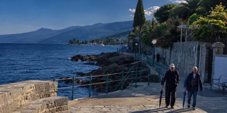 Sunčano i toplo na Jadranu, ali u ovim dijelovima poslijepodne nemojte izlaziti bez kišobrana
