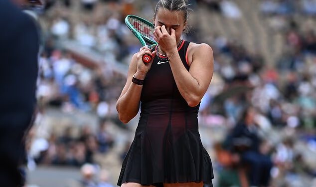 Svjetska broj 1 Aryna Sabalenka, 28, kaže da želi PRESTATI s tenisom nakon što je izgubila 10 gemova zaredom i podizala lopticu kod djece na Otvorenom prvenstvu Francuske u krahu… izazvanom VJETROM!