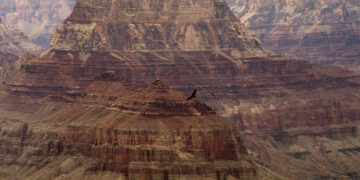 Tri planinara umrla su od ekstremne vrućine dok su se probijala kroz Grand Canyon