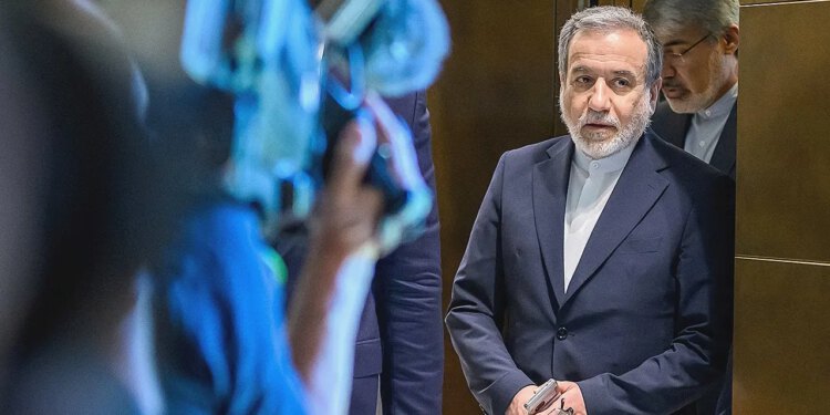 Trump i Iran sukobljavaju se oko kontrole nad milijardama zamrznute imovine u inozemstvu, kaže stručnjak