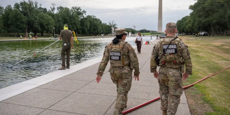 Trump obećava zatvorsku kaznu nakon nedavnih uhićenja u Lincoln Memorial Reflecting Poolu