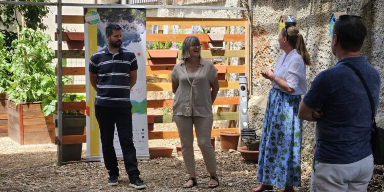 U Osnovnoj školi Dobri otvoren školski vrt: mali zeleni korak za školu, velika promjena za grad