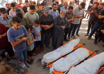 U izraelskim napadima ubijeno je najmanje 10 Palestinaca u Gazi