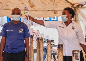 Uganda zatvara granicu s Kongom zbog straha od izbijanja ebole