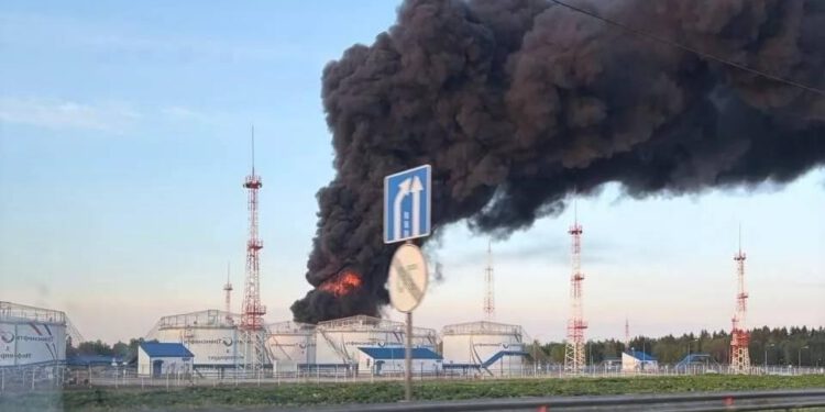 Ukrajina za Dan Rusije zasula susjednu zemlju hrpom dronova