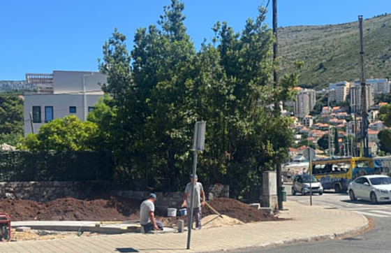 Umjesto kioska nova zelena površina: Ovaj dio grada dobiva stabla, klupe i šetnicu