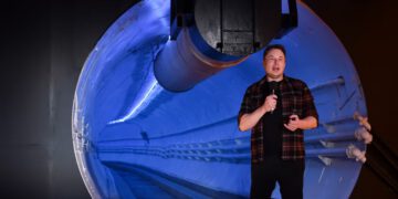 Unutar ogromnog carstva Elona Muska od raketa do moždanih implantata nakon povijesnog IPO-a SpaceX-a