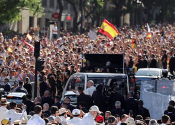 Više od milijun ljudi na ulicama Madrida kako bi vidjeli papu Lea