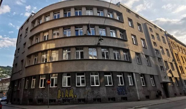 Vlada FBiH traži direktora Federalnog zavoda za zapošljavanje, dovoljni fakultetska diploma i pet godina iskustva