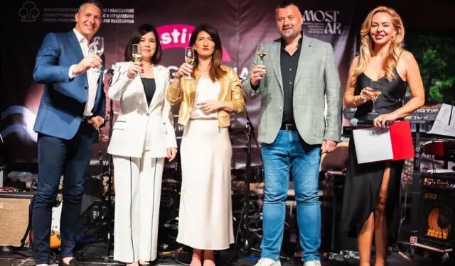 Vlada HNŽ-a podijelila 105.500 KM neprofitnim organizacijama: Najviše novca za Festival Vinske ceste Hercegovine