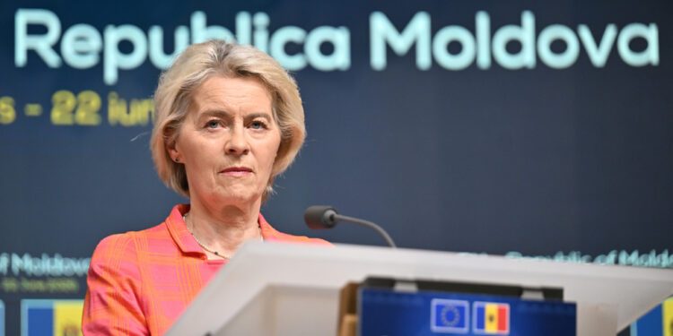 Von der Leyen pod istragom zbog tajnog grupnog razgovora sa Zelenskim – mediji – RT World News