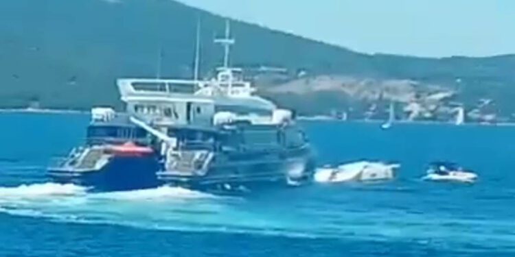 Ronioci locirali olupinu na 50 metara dubine, u kabini pronađeno tijelo četvrte žrtve!