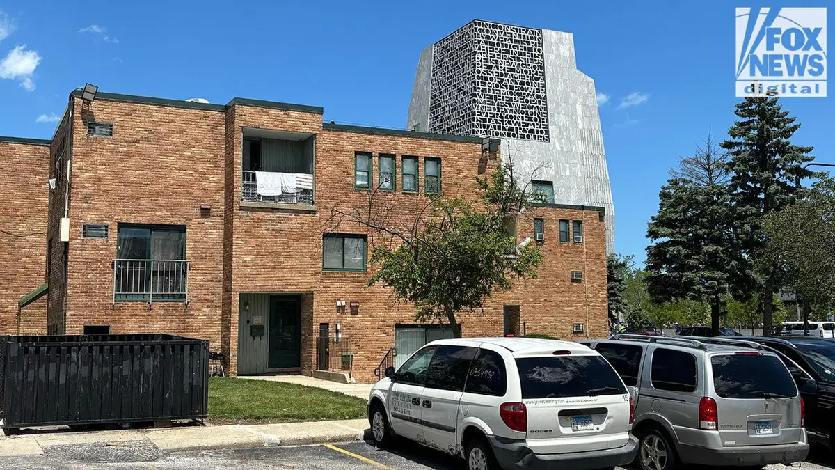 Obama Center nadvisuje stambeni kompleks.