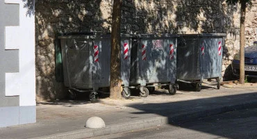 Kontejneri
