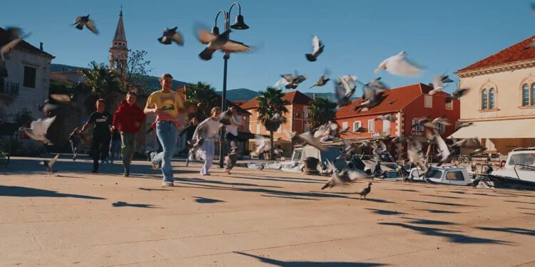„Mali val“ slavi snove, zajedništvo i ljepotu otoka