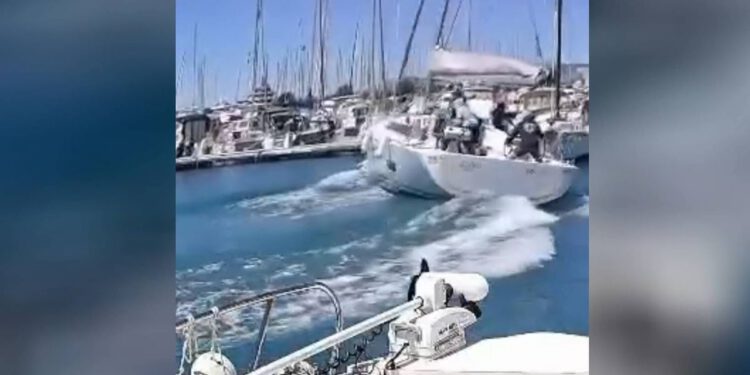 „ODJEDNOM JE POČEO JURITI PUNIM GASOM!“ Oglasio se češki skiper nakon šokantne snimke iz kaštelanske marine: Evo što se zapravo dogodilo!