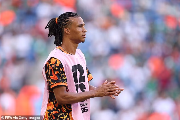 Nathan Ake napušta Manchester City nakon što je potpisao za Fenerbahce