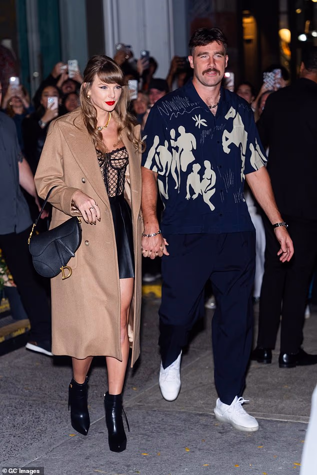 Ceremoniju para vodio je Adam Sandler