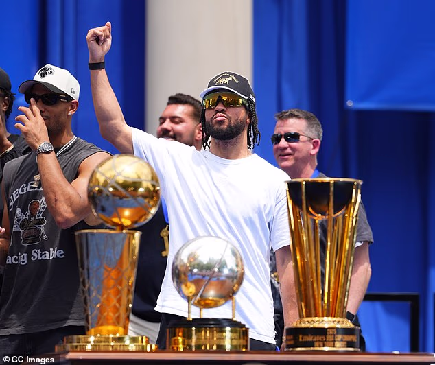 Na kraju je osvojio MVP finala nakon što su Knicksi osvojili svoj prvi naslov u 53 godine