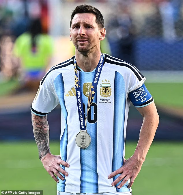 Messi je nakon poraza 1:0 ponovno ostao sa srebrnom medaljom oko vrata