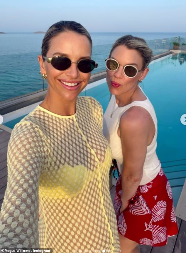 Vogue je blistao u snimkama dok je pisala: 'Odlazi sa svojim najboljim, to je dobro za dušu!!
