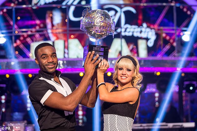 Plesačica je još 2016. s voditeljicom Oreom Odubom pobijedila u BBC-jevom showu, a u showu se kao profesionalac pojavljivala tri godine