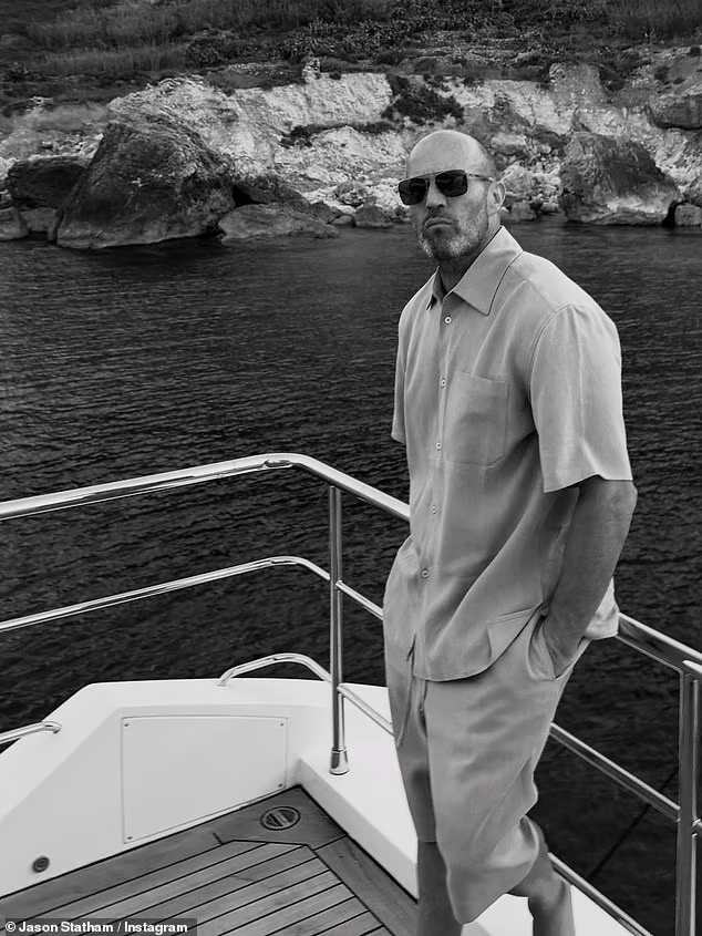 Manekenka i zaručnik Jason nedavno su kupili parcelu od 20 hektara za svoj 'vječni dom' na južnoj obali, a na tom su mjestu izgradili i šumsko utočište za jogu