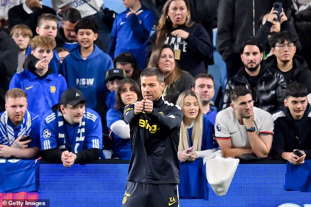 Novi trener Chelseaja Xabi Alonso rekao je Gittensu da nastavi biti pozitivan, da nastavi s igrama i nastavi stvarati šanse