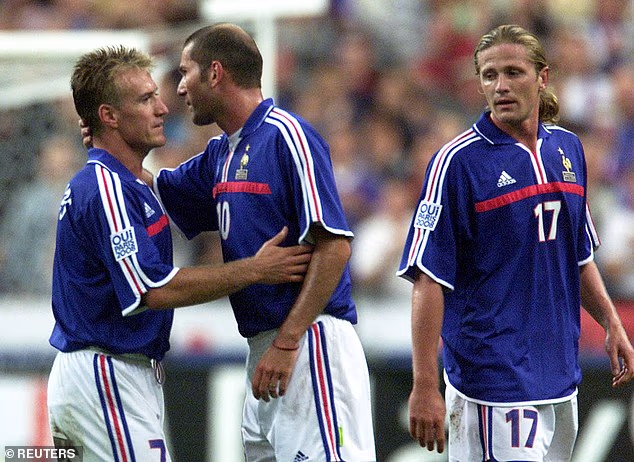 Njih su par bili suigrači u Juventusu i Francuskoj kao igrači (na slici za Les Bleus 2000.)