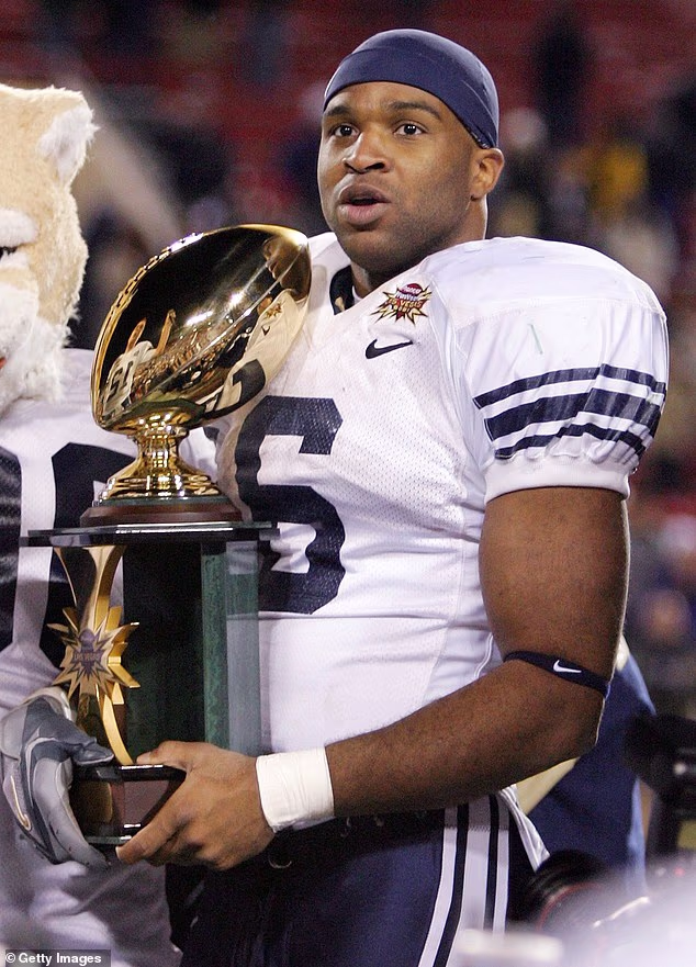 Running back Curtis Brown napustio je BYU kao vodeći trkač škole svih vremena s 3193 jardi
