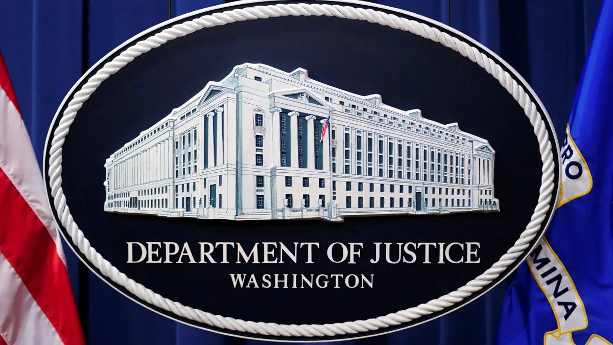 Logo Ministarstva pravosuđa SAD-a vidi se u sjedištu Ministarstva pravosuđa u Washingtonu