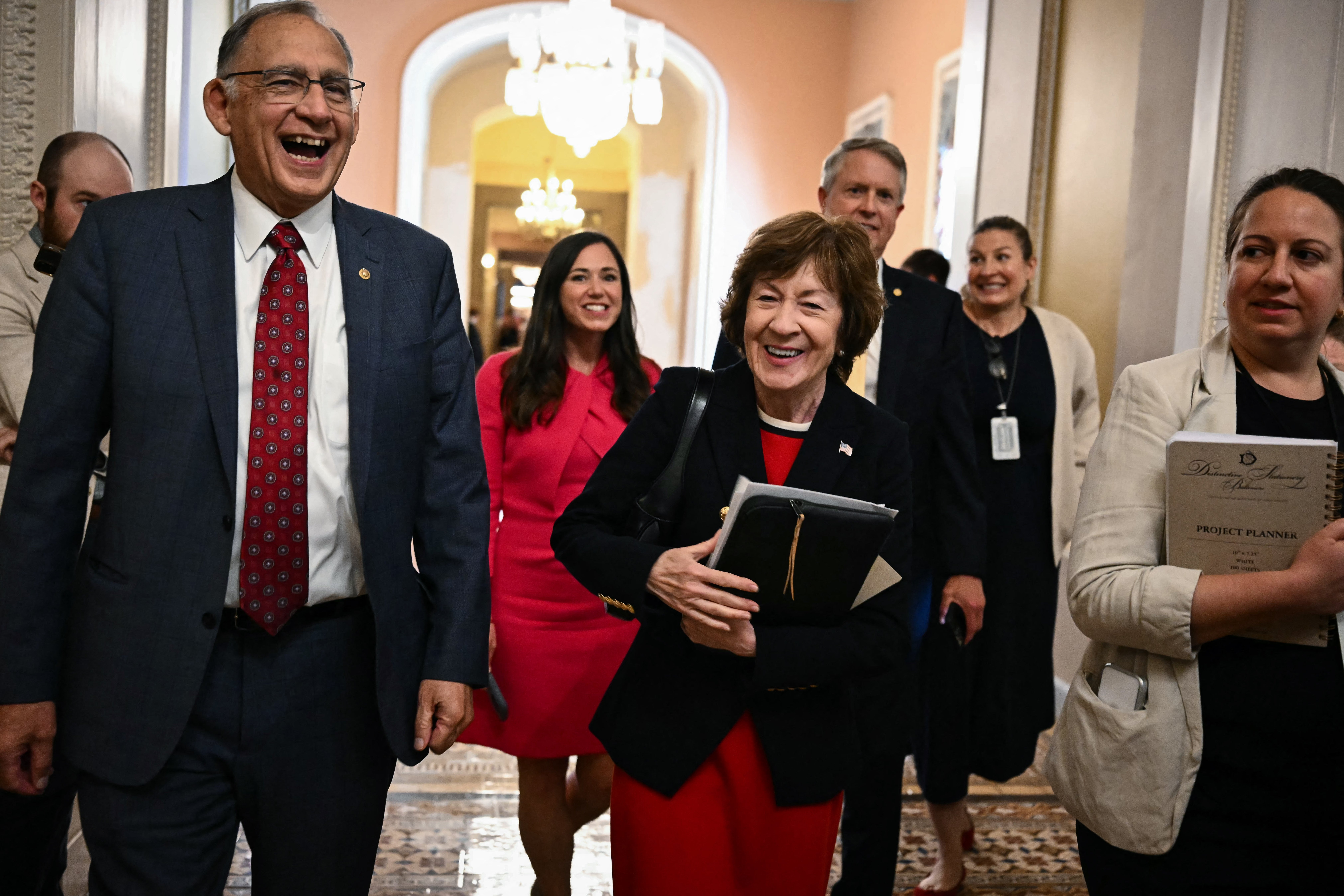 Senatorica Susan Collins (R-Maine) pokazala se kao strašna protivnica u prošlosti. Ali demokrati misle da je ovo trenutak da je poraze.