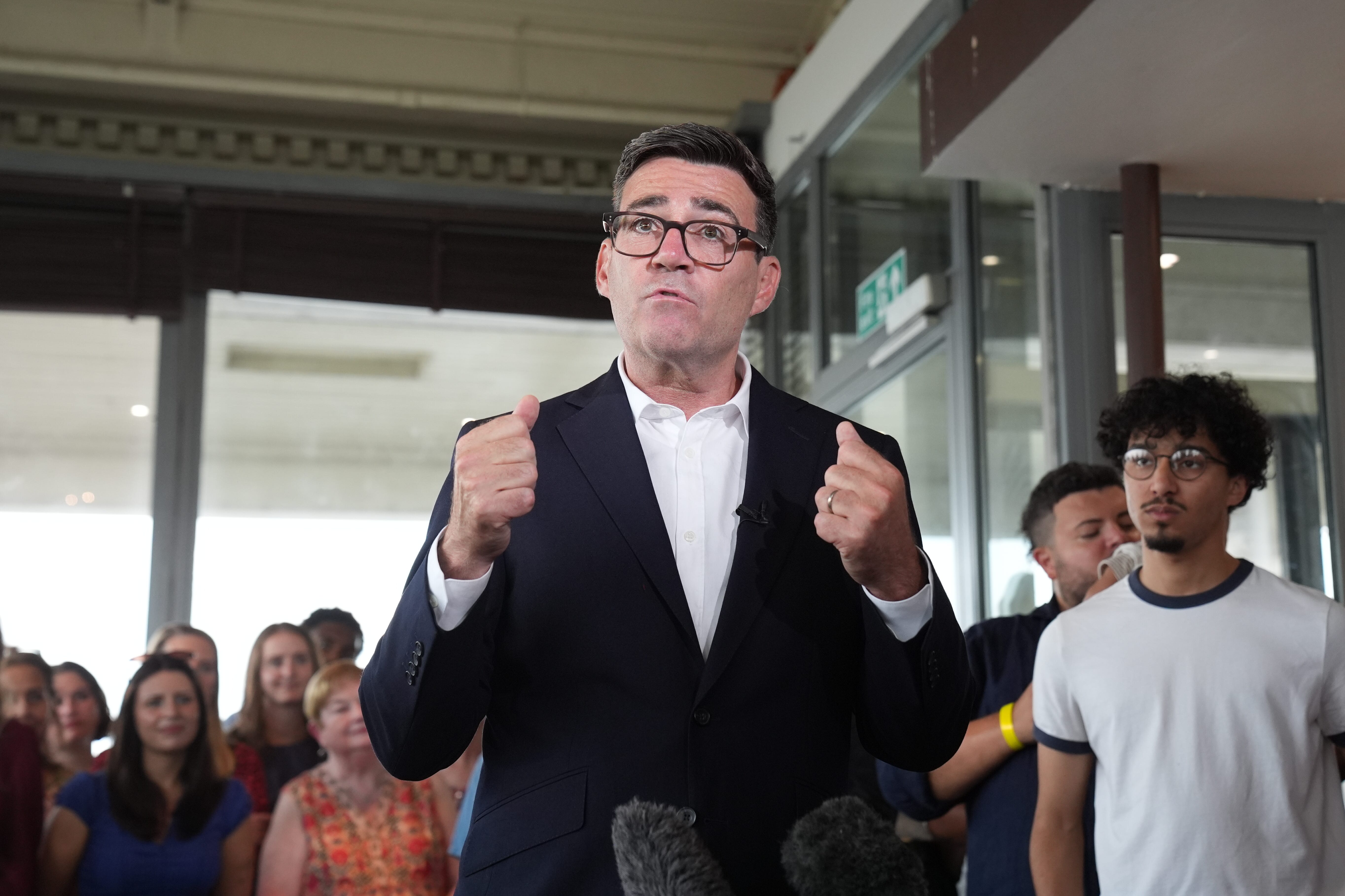 Očekuje se da će Andy Burnham iznijeti svoje planove kada u ponedjeljak preuzme dužnost premijera, a izvješća sugeriraju da bi mogao podržati dodatna bušenja u Sjevernom moru (Gareth Fuller/PA)