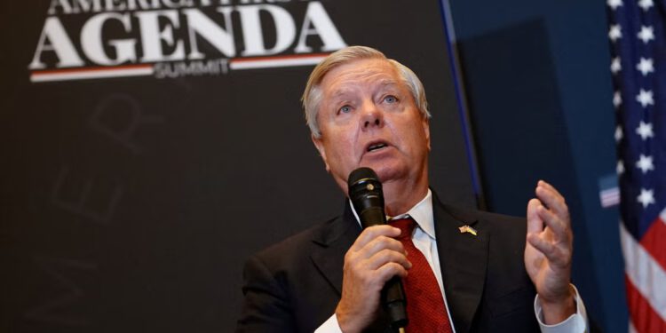 Američki senator Lindsey Graham preminuo je u 71. godini