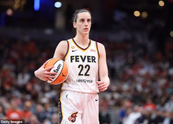 Analitičar ESPN-a izazvao je bijes nakon što je rekao Caitlin Clark da preuzme ‘odgovornost’ i ima više ‘samosvijesti’ usred WNBA kontroverze