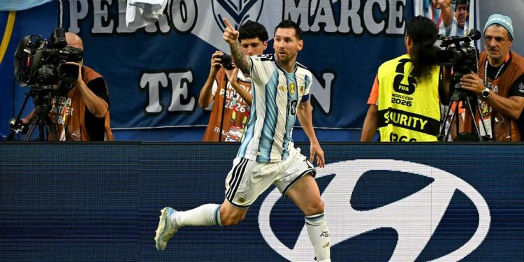 Argentina protiv Cape Verdea – 132 finala Svjetskog prvenstva UŽIVO: Lionel Messi postiže svoj sedmi gol na turniru i prestiže Kyliana Mbappea na ljestvici strijelaca zahvaljujući izvrsnoj završnici