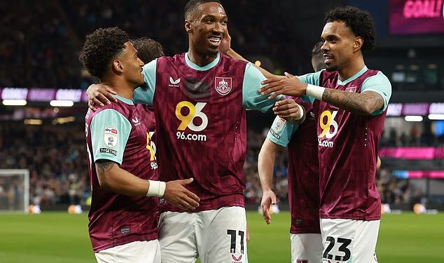 Brentford je dogovorio ugovor vrijedan 17 milijuna funti za potpis krilnog igrača Burnleya Jaidona Anthonyja – i ima još jednu zvijezdu Claretsa na svom radaru ovog ljeta: PROZOR