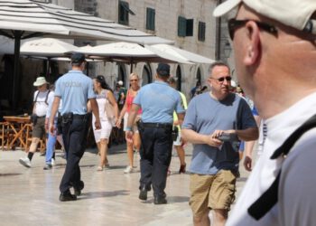 Bugarke krale novac i kartice turistima po Gradu, policija razriješila seriju krađa