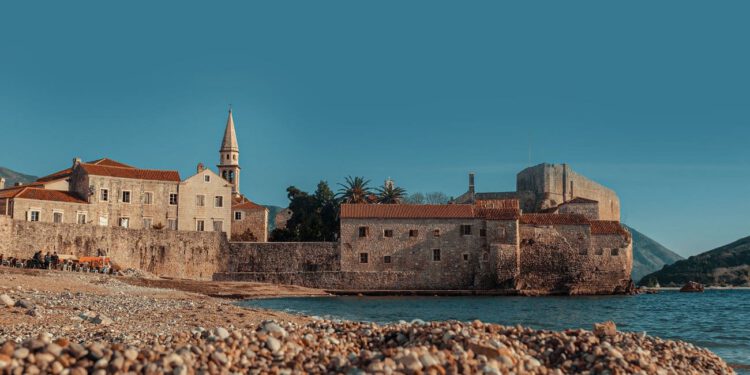 Dobra vijest za kupače: Prestalo onečišćenje mora na plaži u Stonu