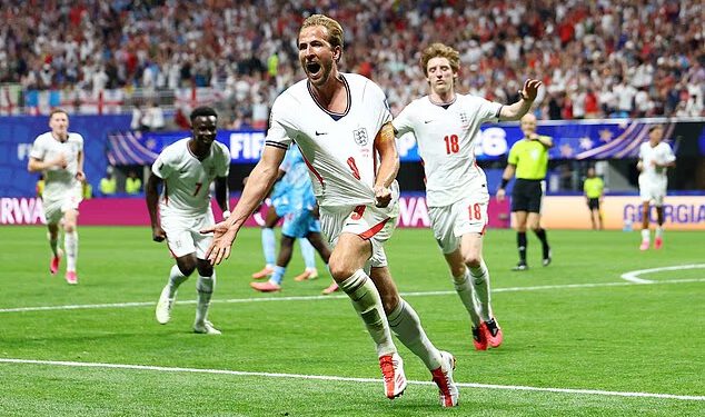 Engleska 2-1 DR Kongo OCJENE IGRAČA: Tko dobiva samo 3/10 nakon noći za zaborav? Tko je izgubio svu pribranost s obranom na moru? A tko je bila iskra koja je promijenila igru ​​za Thomasa Tuchela?