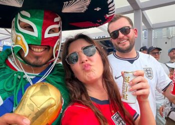 Engleski navijači spuštaju se u Mexico City uoči ključne utakmice Tri lava sa sudomaćinima Svjetskog prvenstva