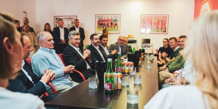 FOTO Pogledajte s kim se Plenković sve družio u Splitu
