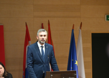 Franković na predstavljanju GUP-a: Da se može ja bih rušio, a kako to ne možemo, trebamo zaustaviti gradnju
