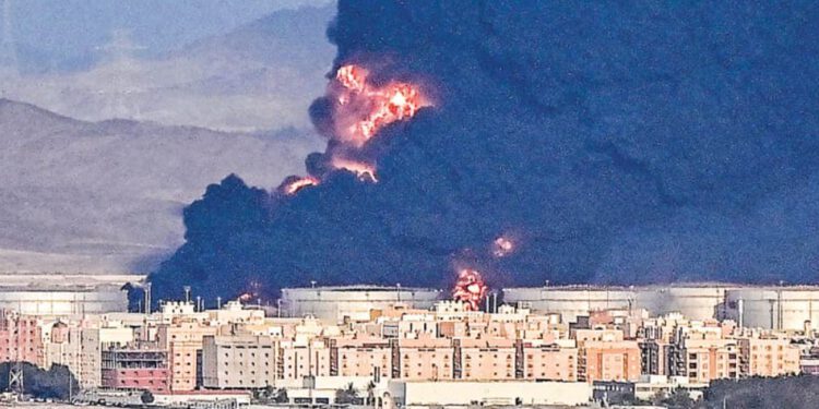 Hutisti počeli gađati saudijsku naftnu infrastrukturu koja zaobilazi Hormuz