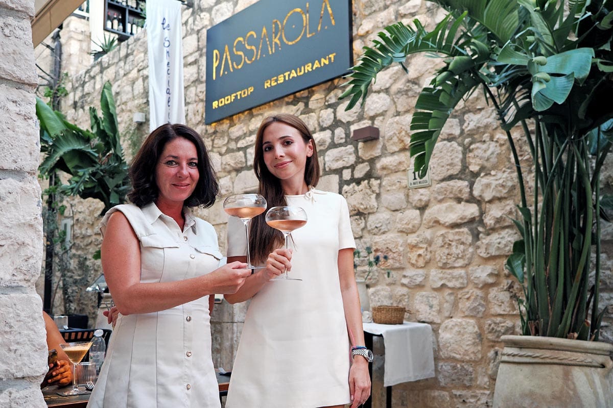 Hvar  Passarola  le specialita  Sabina Caks i Nika Mjeda  foto Nikola Zoko  2