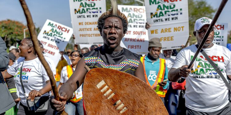 Imigrantska kriza u Južnoj Africi: preko 160 000 imigranata je pobjeglo